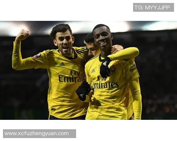 马特塔射门被扑后 恩凯提亚补射破门却因越位无效 马特塔射门被扑后 恩凯提亚补射破门却因越位无效