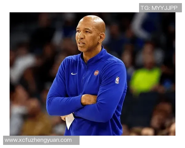 马健批评斯玛特夹臂库里称不应有此行为强调这不是湖人应有的文化 马健批评斯玛特夹臂库里称不应有此行为强调这不是湖人应有的文化